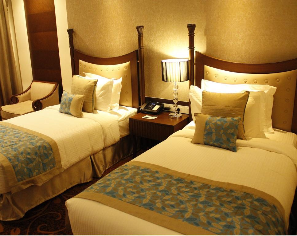 Country Inn & Suites By Radisson, 巴廷达 客房 照片